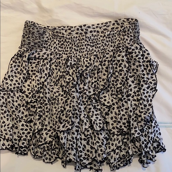 Poupette ruffle mini skirt - Picture 2 of 4